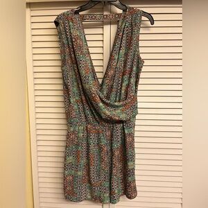 Whisper Shorts Romper/Jumper Sz M